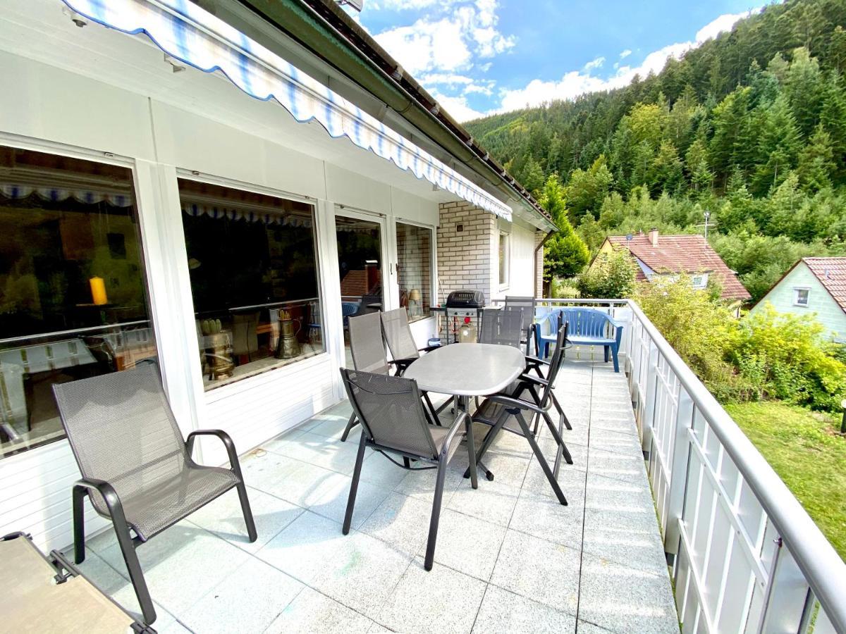 Ferienwohnung Zur Bierliebe - Mit Toller Aussicht Im Herzen Des Schwarzwaldes Hornberg Exterior photo
